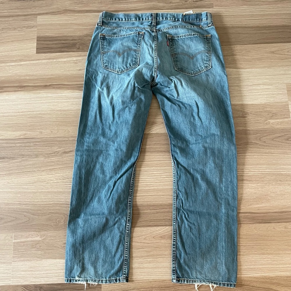 Men’s Levi’s jeans